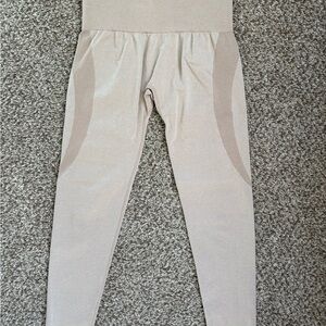 NVGTN Beige Leggings